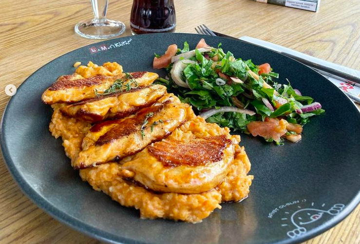 Leman Kültür, Maidan