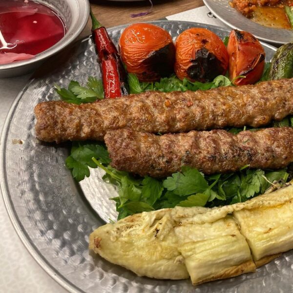 Rıfat Bey Kebapçısı